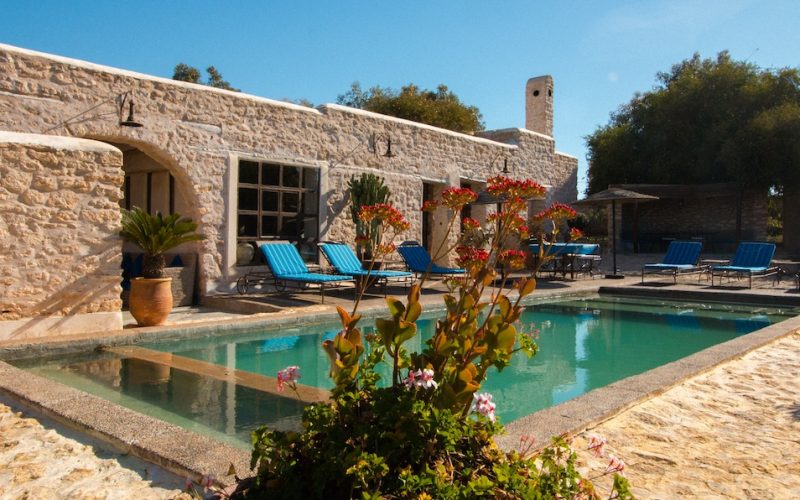 Maison d'hôtes en vente à la campagne