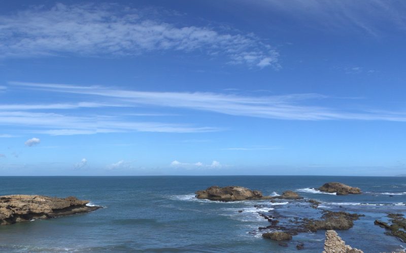 Maison d'hôte en vente avec une vue panoramique sur mer