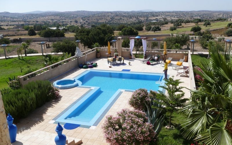Belle villa à la campagne avec piscine et une vue exceptionnelle